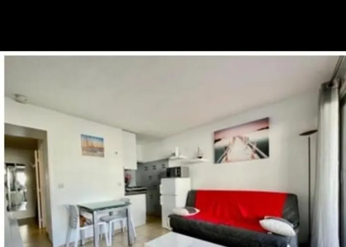 En Bord De Lägenhet *